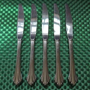 Oneida CLARETTE Dinner Knives Set Lot of 5 Community Betty Crocker Stainless USA
